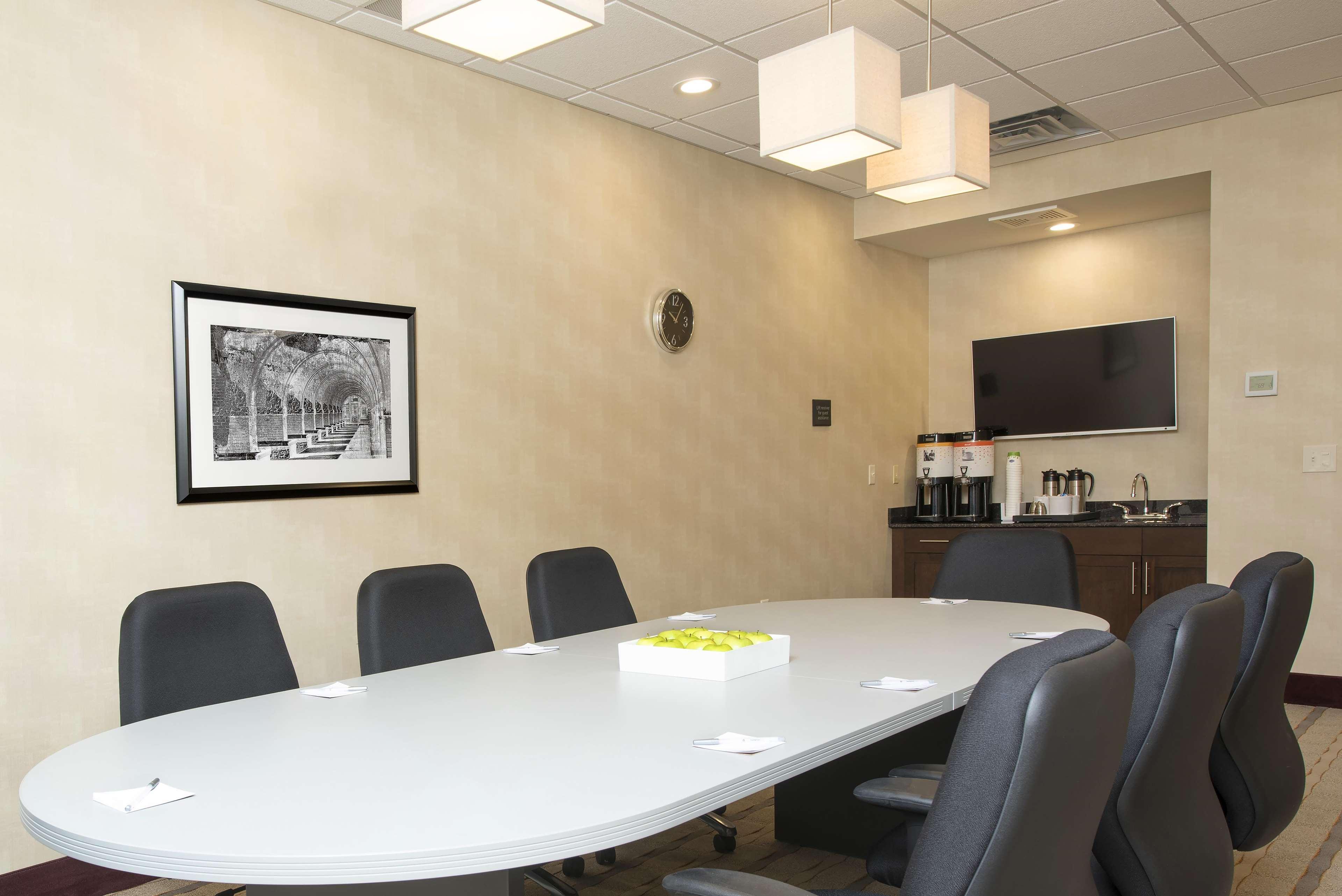 Hampton Inn Kalamazoo Zewnętrze zdjęcie