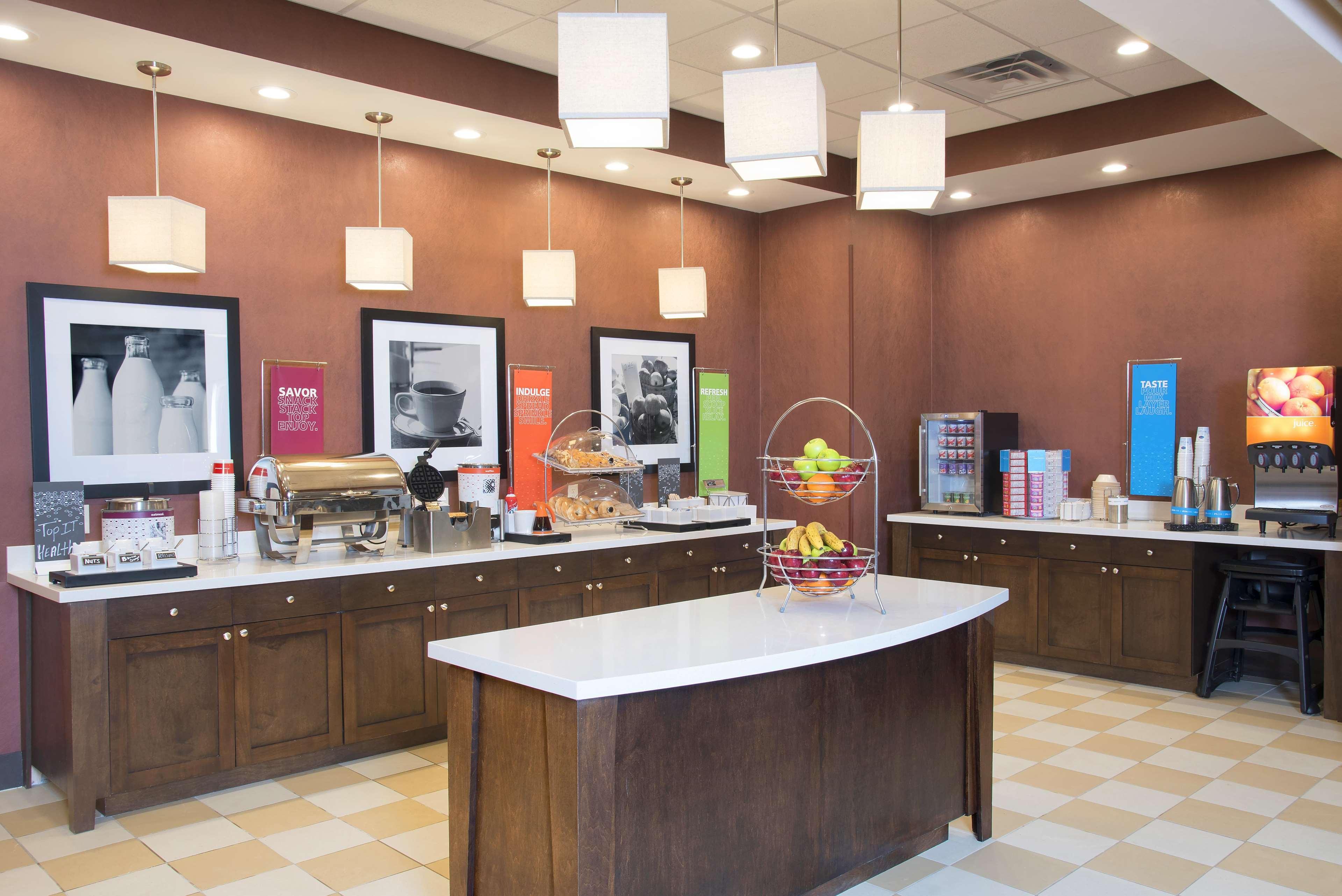 Hampton Inn Kalamazoo Zewnętrze zdjęcie