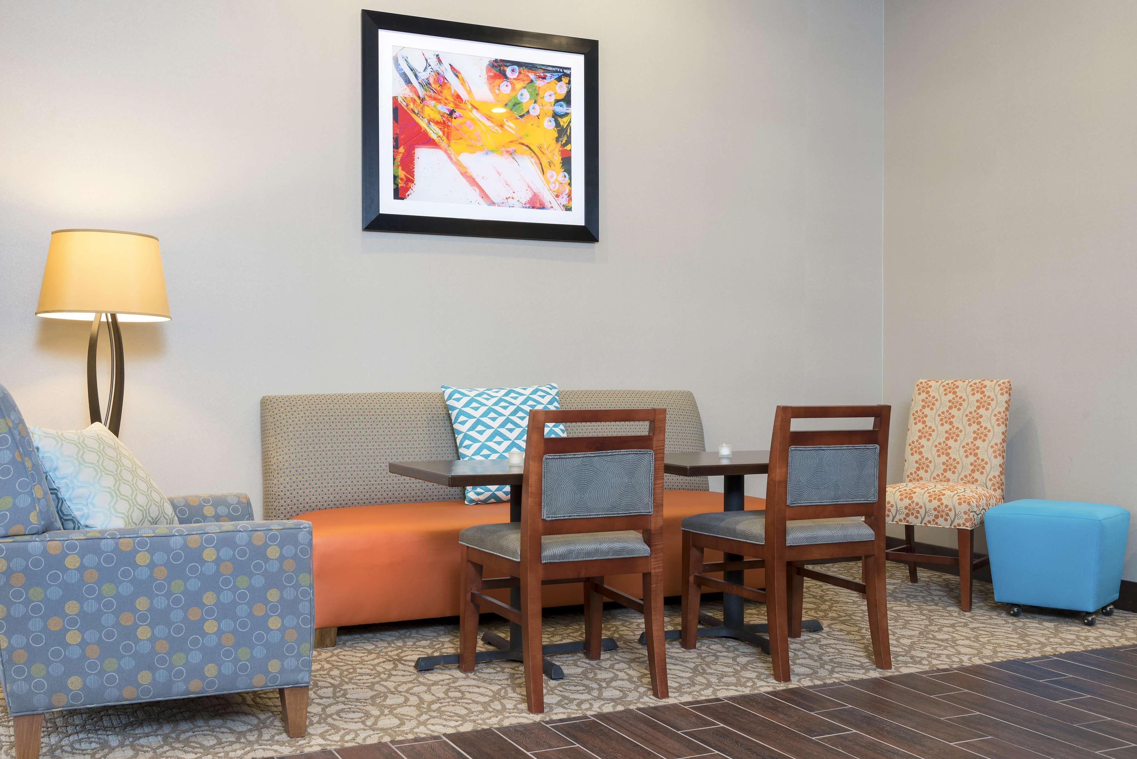 Hampton Inn Kalamazoo Zewnętrze zdjęcie